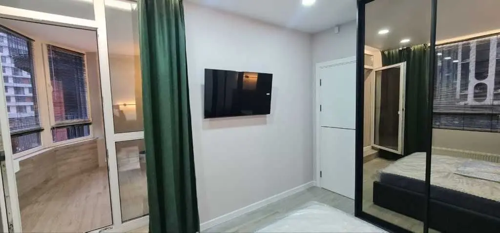 Фото Rent a 2-room apartment, Bratska Street  Kyiv for long-term rent, price: 25000 UAH, code 9749