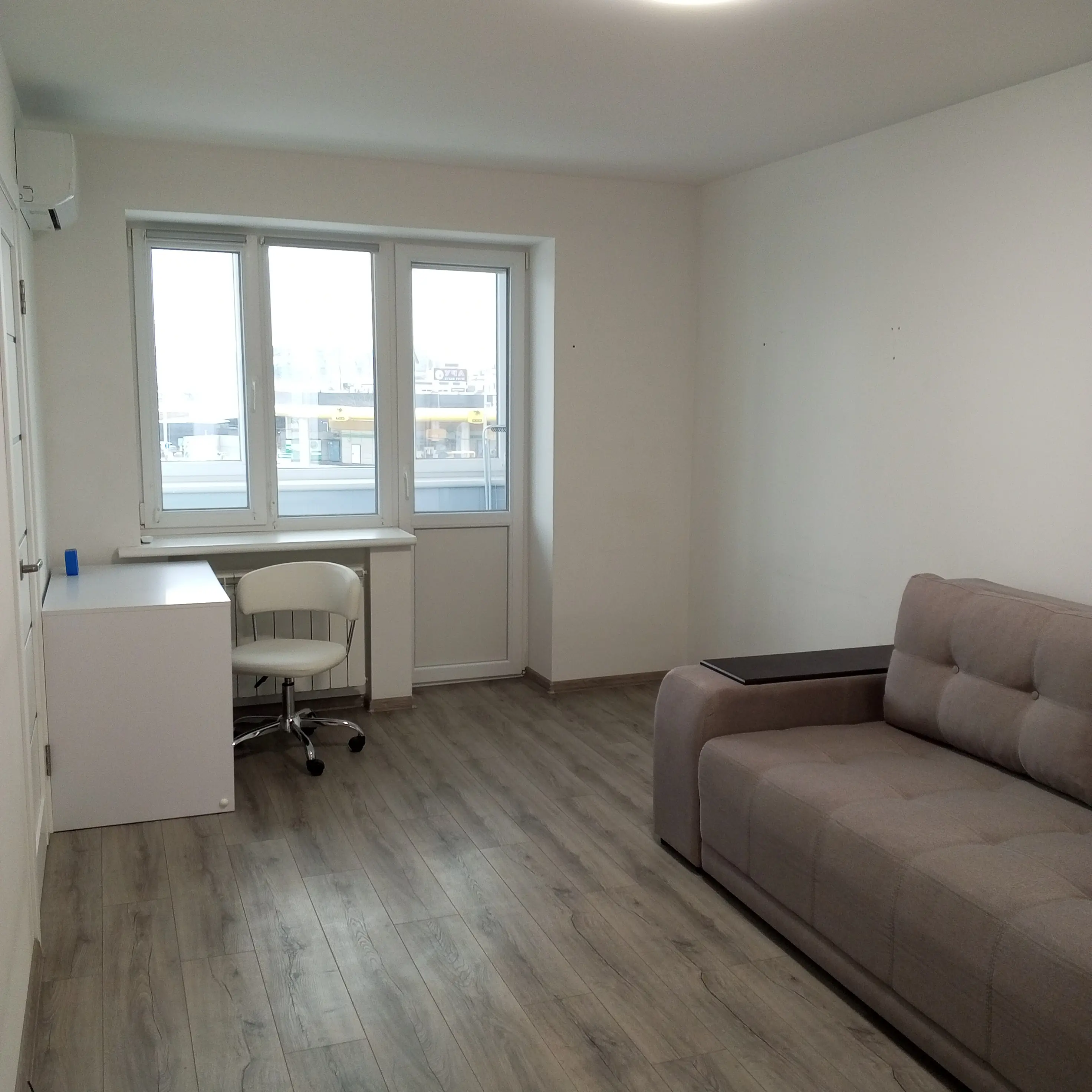 Фото Продаю 1 кімнатну квартиру, 33.4 кв. м, Верховної Ради бульв. 33/1 Київ, ціна: 49900 $, код 9750