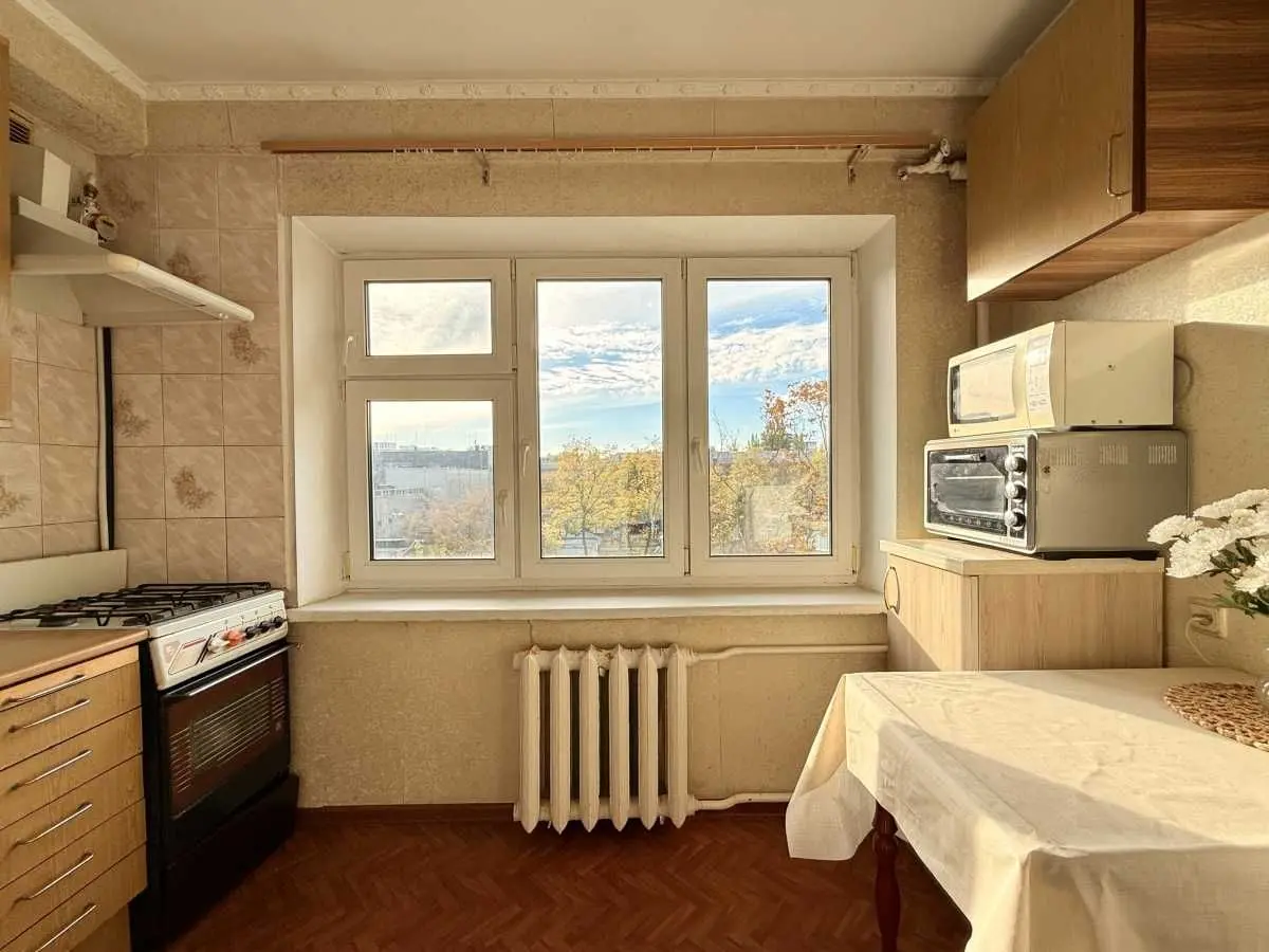 Фото Продаю 2-комнатную квартиру, 46 кв. м, Даниила Щербаковского ул. (Щербакова)  Киев, цена: 53000 USD, код 9751