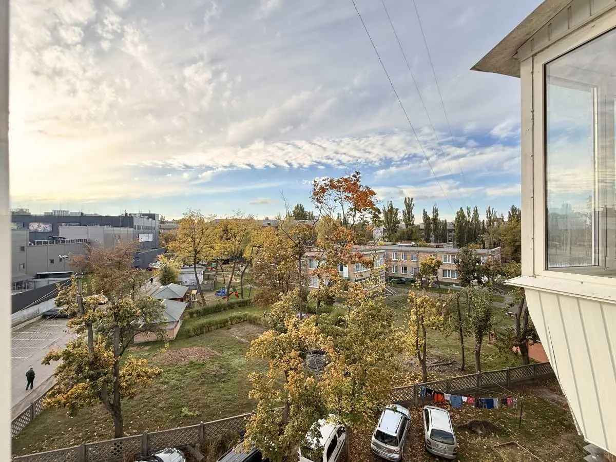 Фото Продаю 2-комнатную квартиру, 46 кв. м, Даниила Щербаковского ул. (Щербакова)  Киев, цена: 53000 USD, код 9751