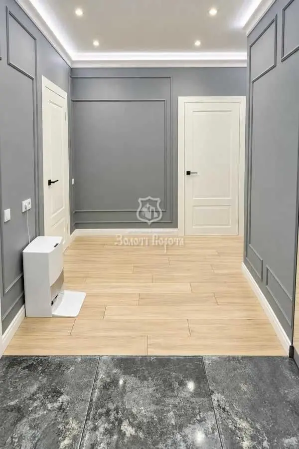 Фото Selling a 2-room apartment, 60.7 sq.m., Zarichna Street 1в Kyiv, price: 155000 USD, code 9753