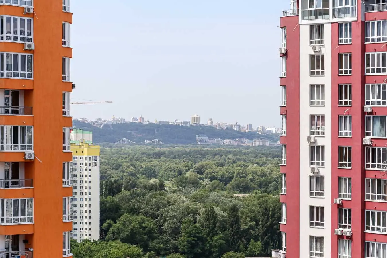 Фото Зняти 1 кімнатну квартиру, Каховська вул. 62а Київ в довгострокову оренду, ціна: 16000 UAH, код 9757