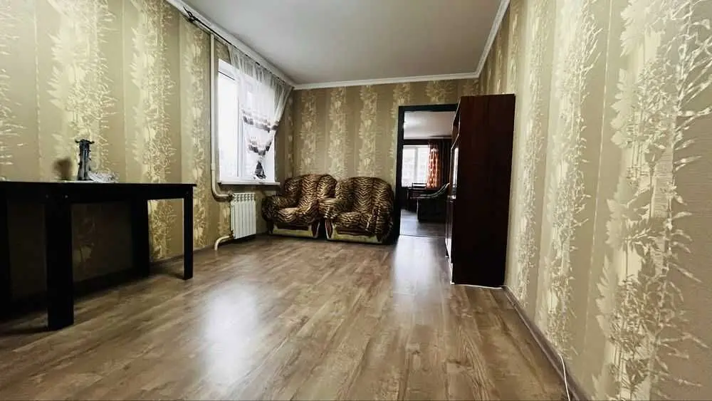 Фото Продаю 3-комнатную квартиру, 69 кв. м, Романа Шухевича просп. (Генерала Ватутина) 26в Киев, цена: 65000 USD, код 9758