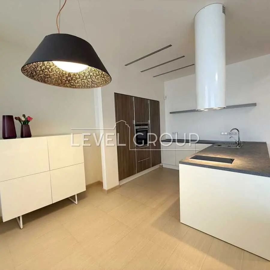 Фото Продаю 3 кімнатну квартиру, 117 кв. м, Василя Тютюнника вул. (Анрі Барбюса) 37/1 Київ, ціна: 400000 USD, код 9760