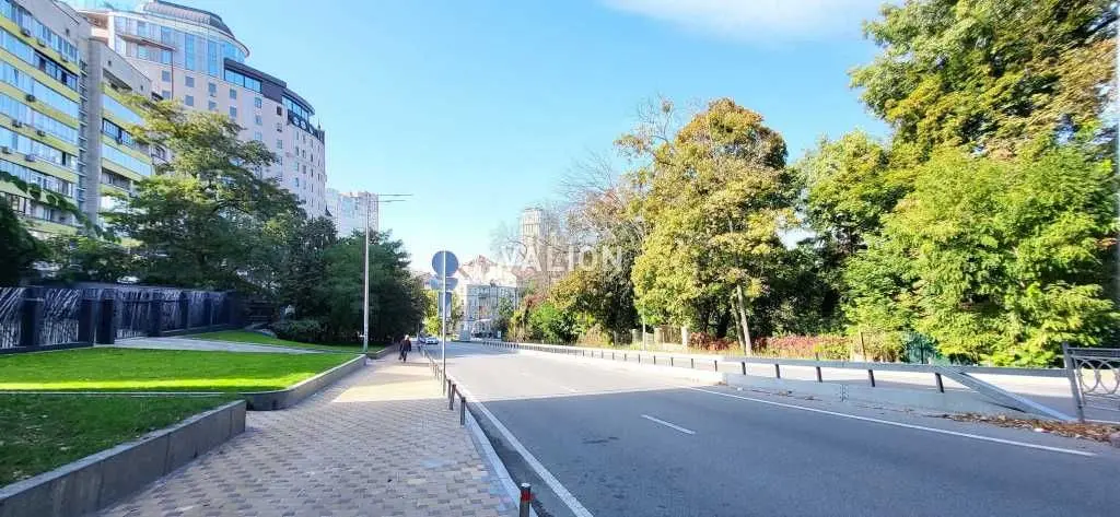 Фото Продаю 2 кімнатну квартиру, 40.05 кв. м, Гетьмана Павла Скоропадського вул. (Льва Толстого) 27/35 Київ, ціна: 114000 USD, код 9763