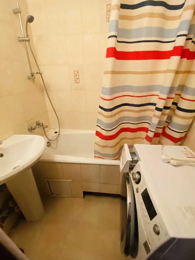 Фото Rent a 2-room apartment, Dekabrystiv Street  Kyiv for long-term rent, price: 13500 UAH, code 9764