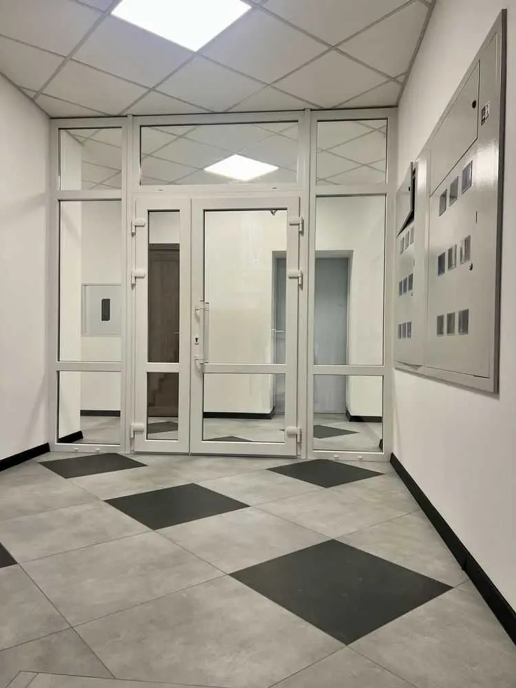 Фото Rent a 1-room apartment, Hlybochytska Street 17 Kyiv for long-term rent, price: 18000 UAH, code 9781