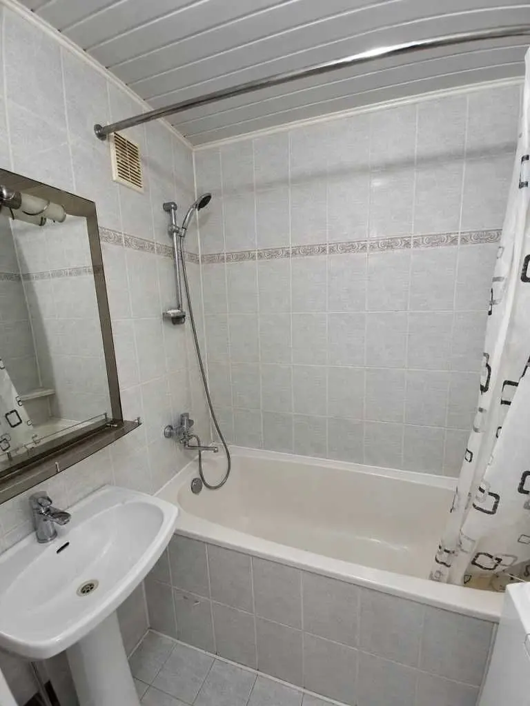 Фото Selling a 3-room apartment, 66.4 sq.m., Maksym Zalizniak Street (Nevskoho Lane)  Cherkasy, price: 90000 USD, code 9783