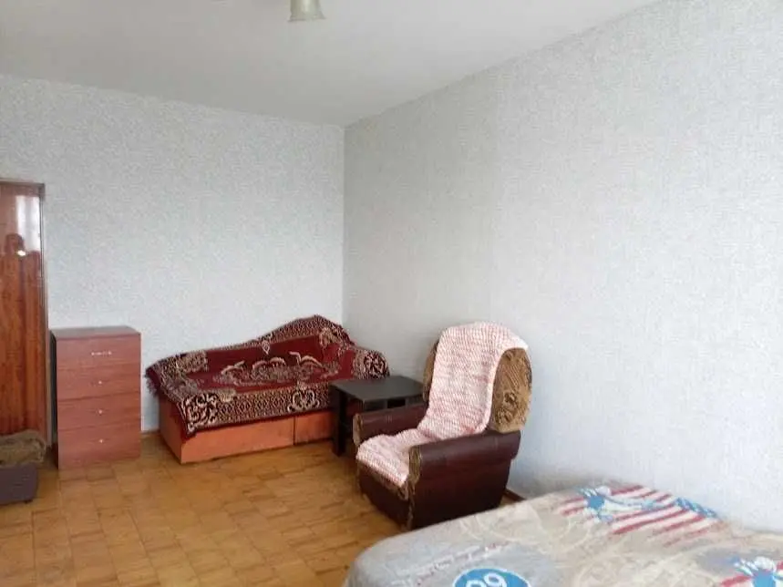 Фото Зняти 1 кімнатну квартиру, Героїв Космосу вул. 13 Київ в довгострокову оренду, ціна: 8500 UAH, код 9788