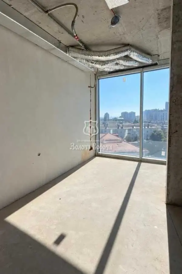Фото Selling a 1-room apartment, 62.8 sq.m., John Paul II Street (Patrisa Lumumby Street)  Kyiv, price: 265000 USD, code 9789