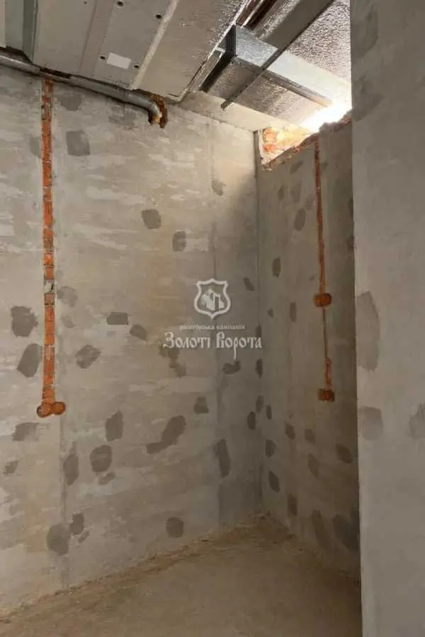 Фото Selling a 1-room apartment, 62.8 sq.m., John Paul II Street (Patrisa Lumumby Street)  Kyiv, price: 265000 USD, code 9789