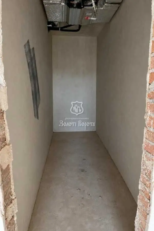 Фото Selling a 1-room apartment, 62.8 sq.m., John Paul II Street (Patrisa Lumumby Street)  Kyiv, price: 265000 USD, code 9789