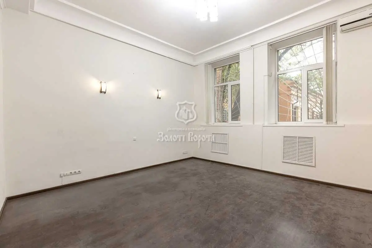 Фото Selling a 1-room apartment, 50 sq.m., Instytutska Street 24/7 Kyiv, price: 142000 USD, code 9790