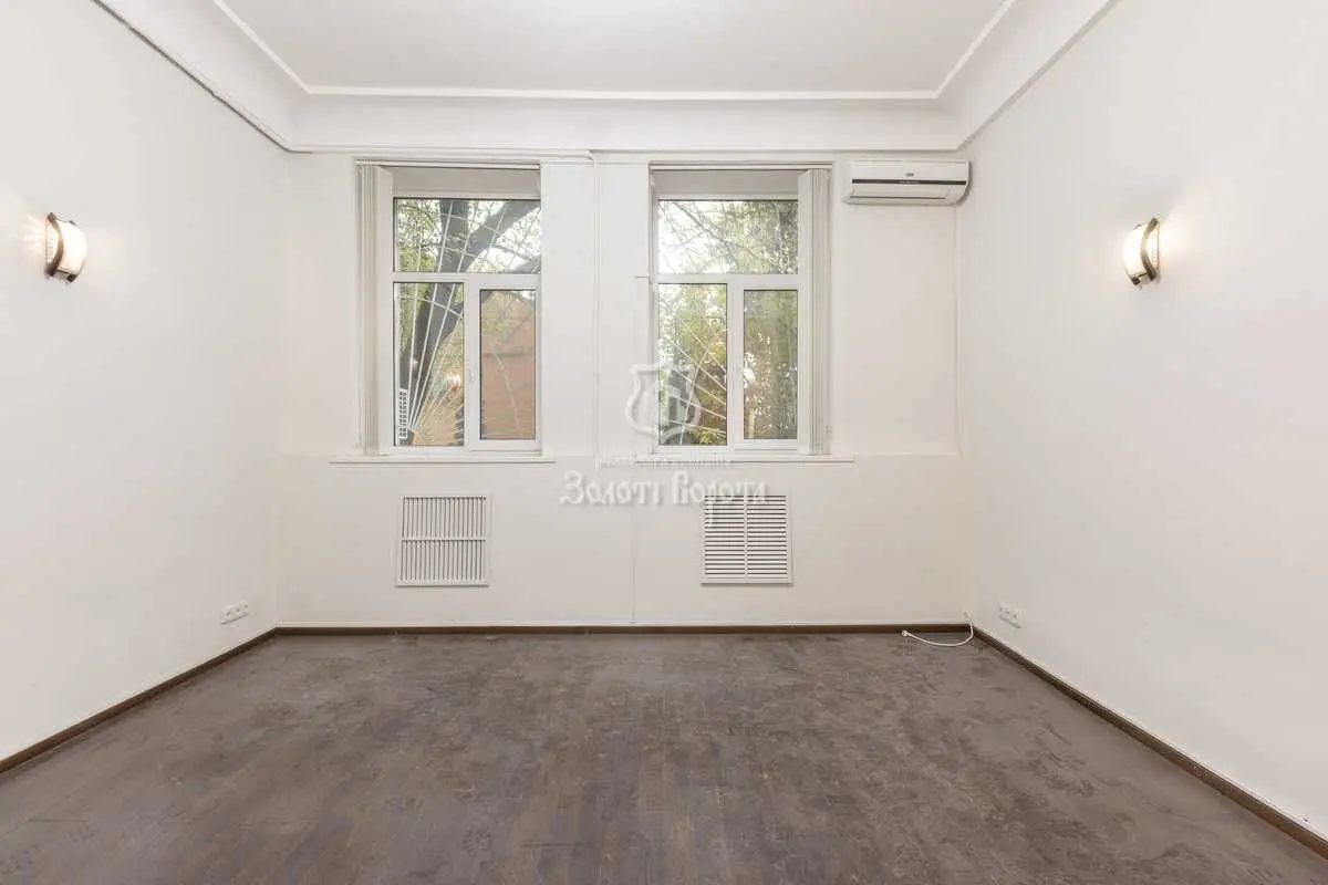 Фото Selling a 1-room apartment, 50 sq.m., Instytutska Street 24/7 Kyiv, price: 142000 USD, code 9790