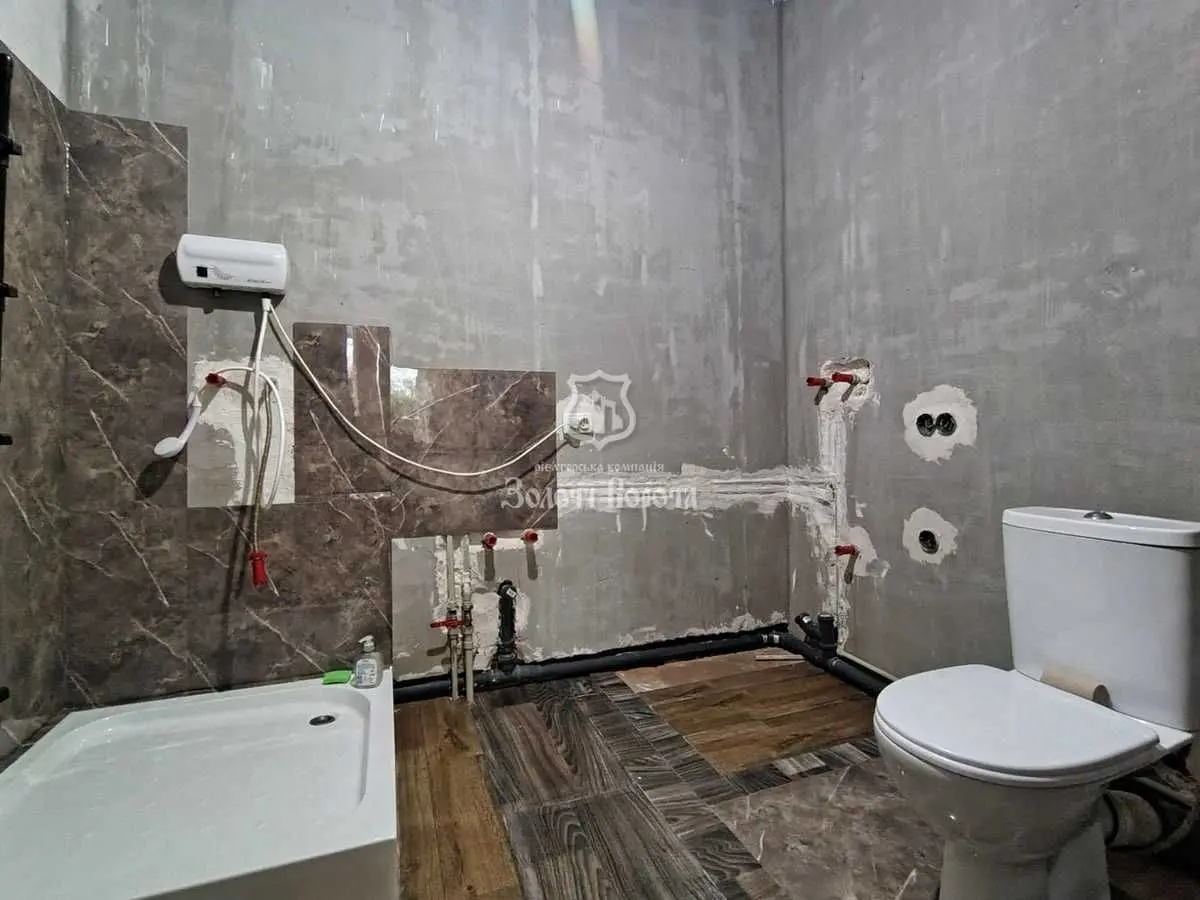 Фото Selling a 1-room apartment, 53 sq.m., Kyivska Street  Zazymya, price: 44000 USD, code 9795