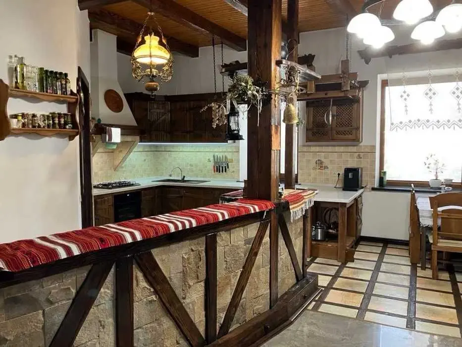 Фото Продаю будинок, 529 кв. м, Чагор, ціна: 430000 USD, код 9796