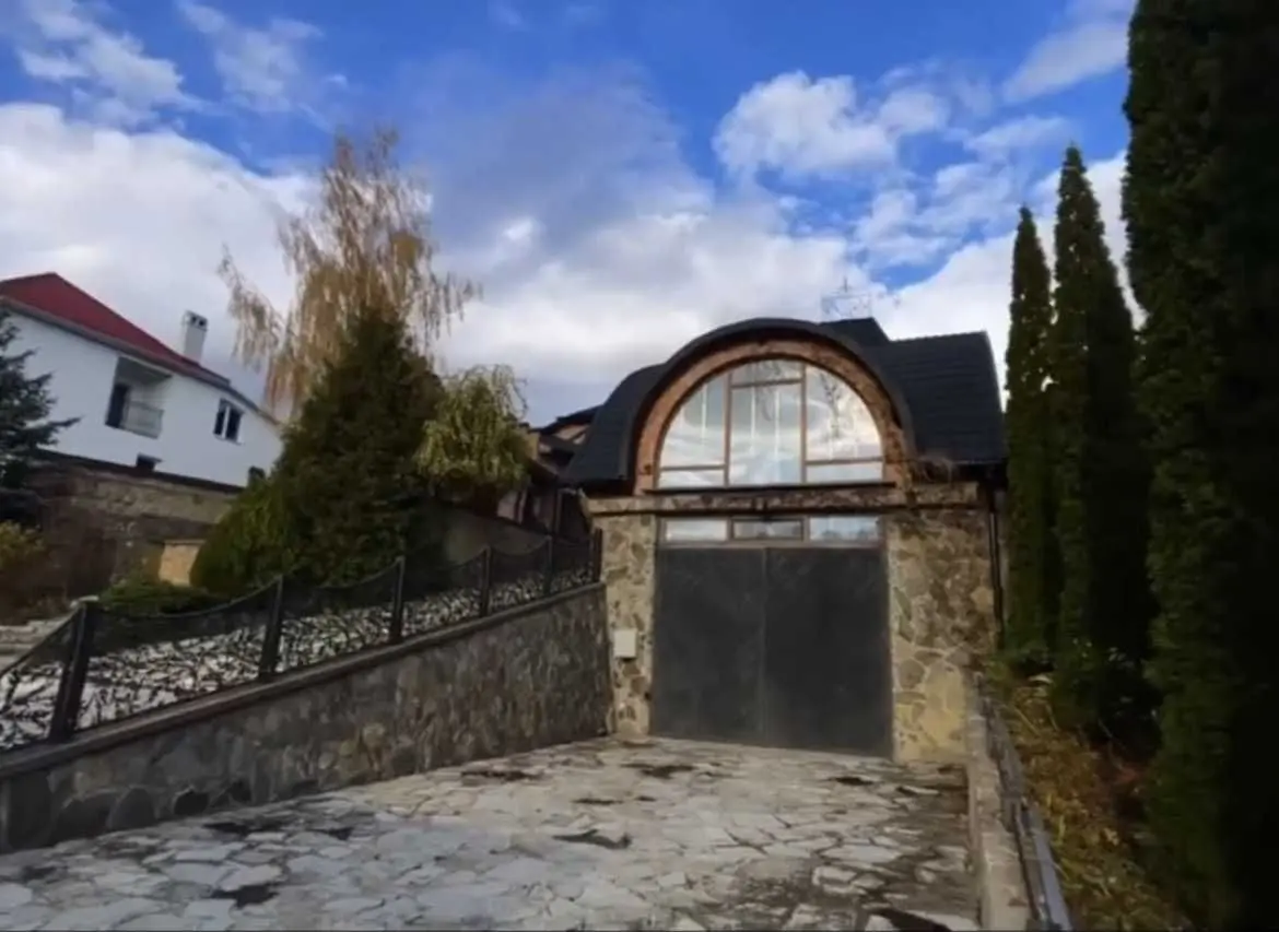 Фото Продаю будинок, 529 кв. м, Чагор, ціна: 430000 USD, код 9796