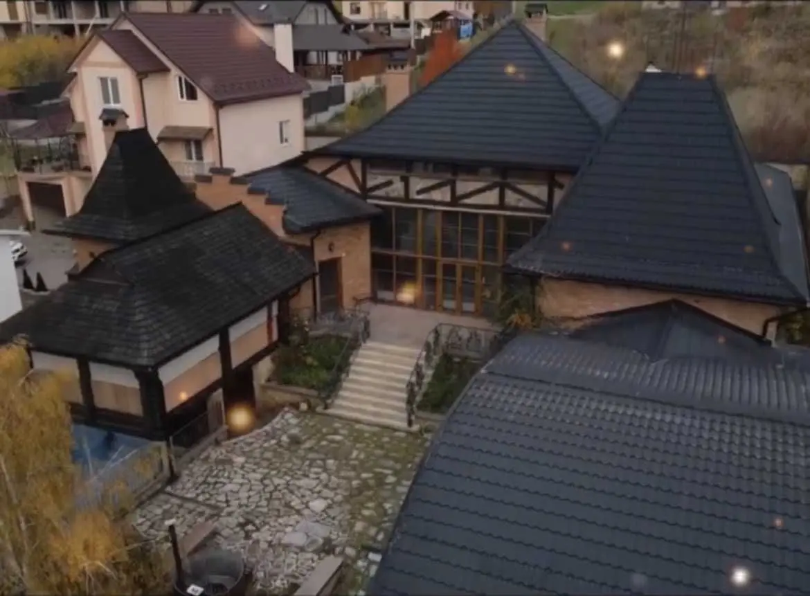 Фото Продаю будинок, 529 кв. м, Чагор, ціна: 430000 USD, код 9796