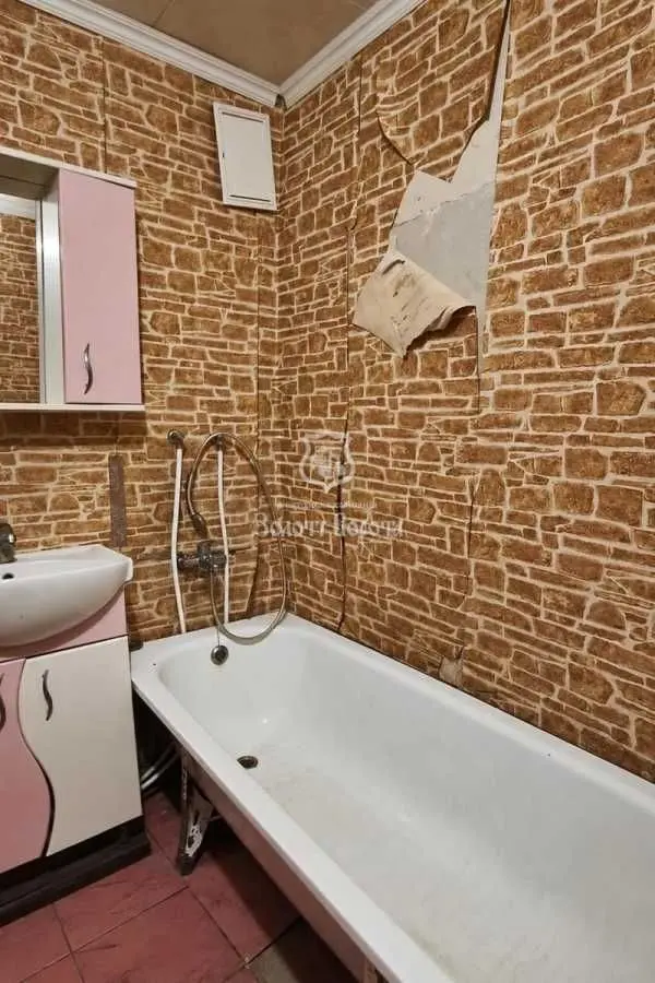 Фото Продаю 1-комнатную квартиру, 35 кв. м, Тракторный пер.  Васильков, цена: 30000 USD, код 9797