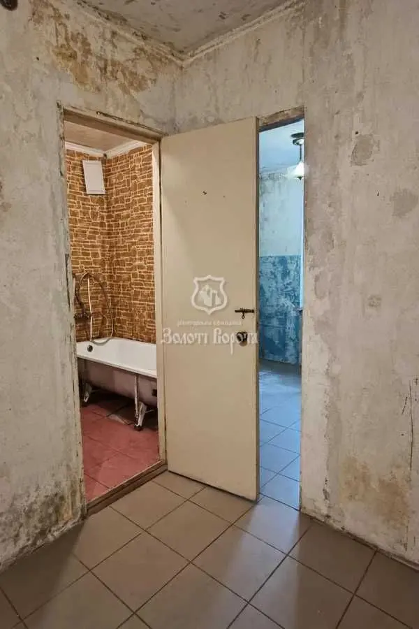 Фото Продаю 1-комнатную квартиру, 35 кв. м, Тракторный пер.  Васильков, цена: 30000 USD, код 9797