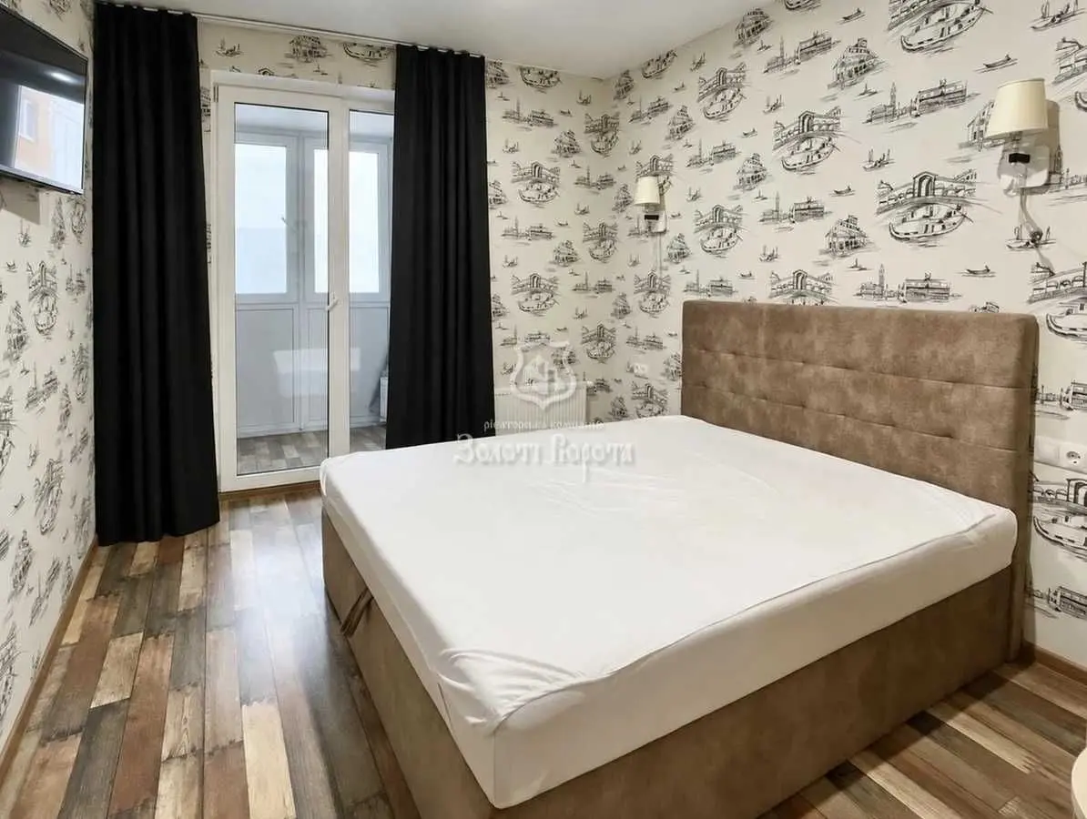 Фото Продаю 1-комнатную квартиру, 39.7 кв. м, Лысогорский пер.  Киев, цена: 80000 USD, код 9798