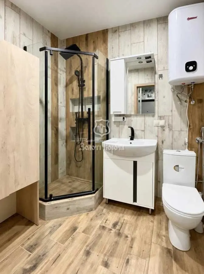 Фото Продаю 1-комнатную квартиру, 39.7 кв. м, Лысогорский пер.  Киев, цена: 80000 USD, код 9798