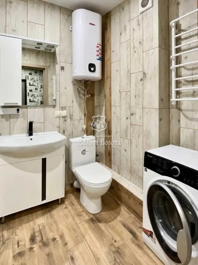 Фото Продаю 1-комнатную квартиру, 39.7 кв. м, Лысогорский пер.  Киев, цена: 80000 USD, код 9798