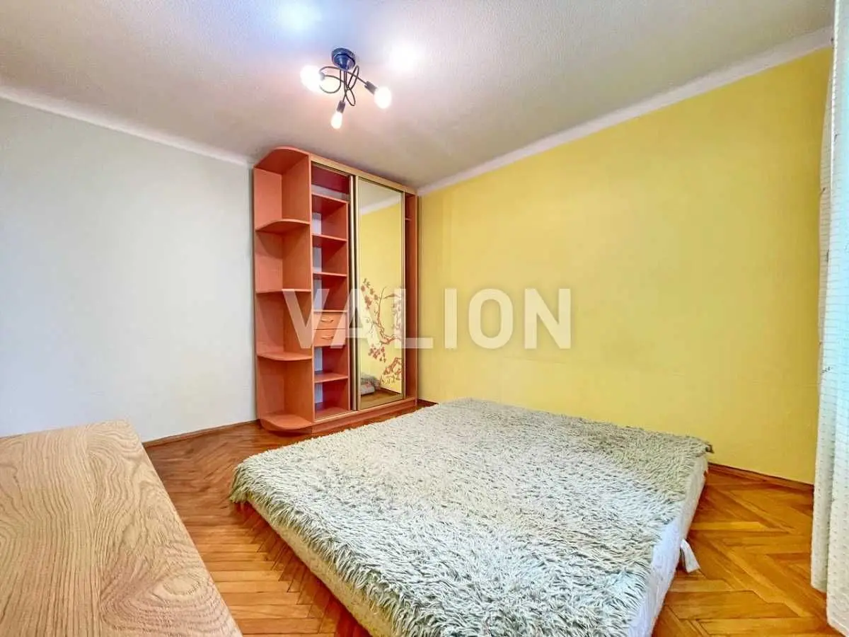Фото Продаю 2 кімнатну квартиру, 53 кв. м, Науки просп.  Київ, ціна: 78000 USD, код 9803