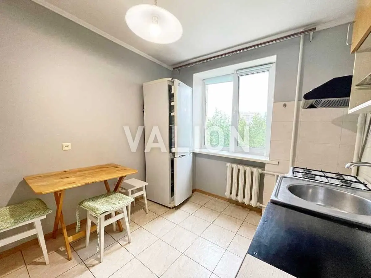 Фото Продаю 2 кімнатну квартиру, 53 кв. м, Науки просп.  Київ, ціна: 78000 USD, код 9803