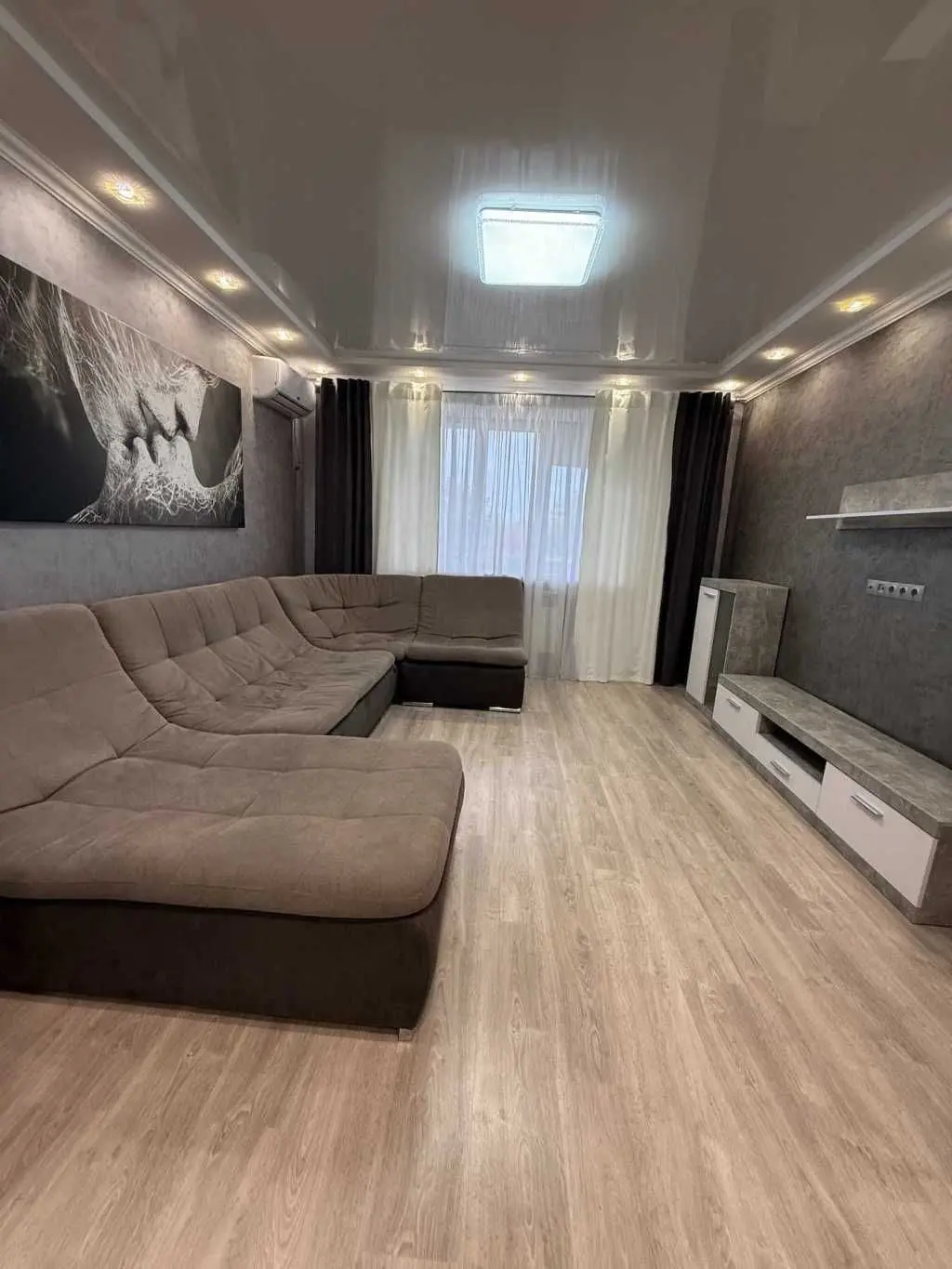 Фото Продаю 3 кімнатну квартиру, 59 кв. м, Героїв Крут вул. (Черепіна)  Суми, ціна: 57000 USD, код 9815