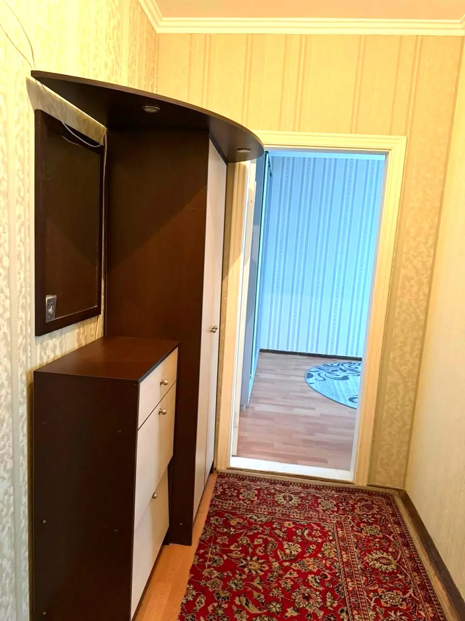 Фото Зняти 1 кімнатну квартиру, Милославська вул. 8 Київ в довгострокову оренду, ціна: 8000 UAH, код 9817