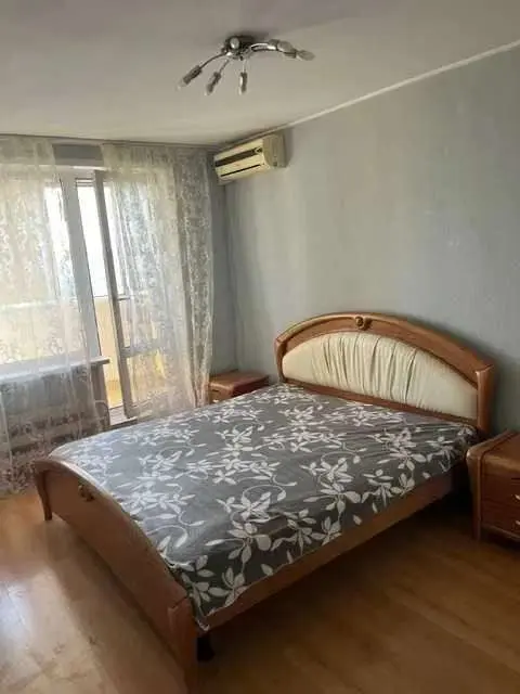 Фото Selling a 3-room apartment, 63 sq.m., Ihoria Shamo Boulevard (Oleksiia Davydova Boulevard) 10 Kyiv, price: 83000 $, code 9818