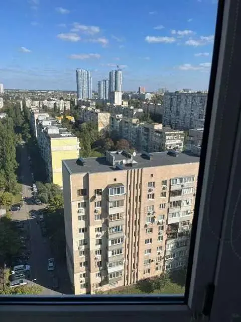 Фото Selling a 3-room apartment, 63 sq.m., Ihoria Shamo Boulevard (Oleksiia Davydova Boulevard) 10 Kyiv, price: 83000 $, code 9818