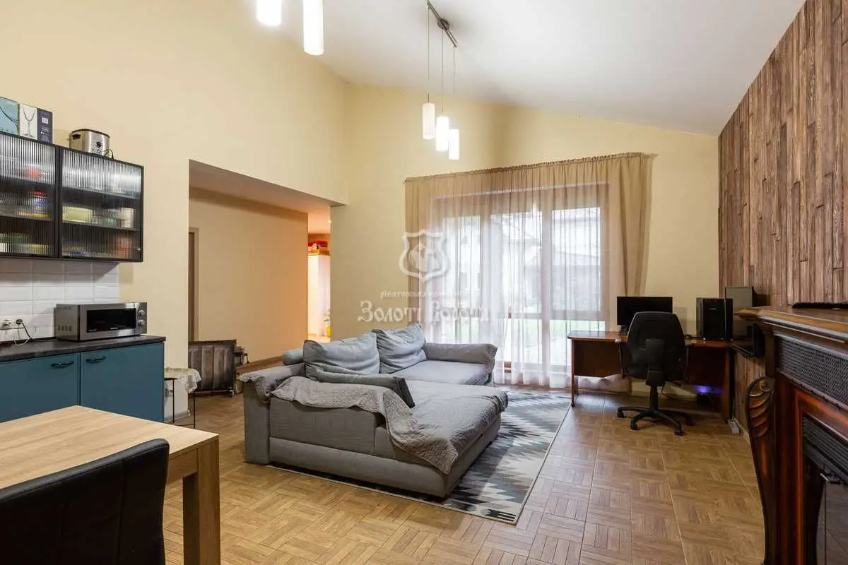 Фото Продаю будинок, 108.8 кв. м, Вишеньки, ціна: 120000 USD, код 9821