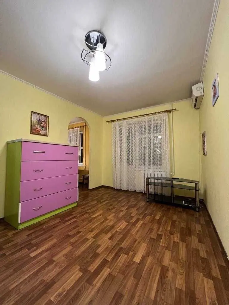 Фото Зняти 1 кімнатну квартиру, Миколи Бажана просп.  Київ в довгострокову оренду, ціна: 9500 UAH, код 9824