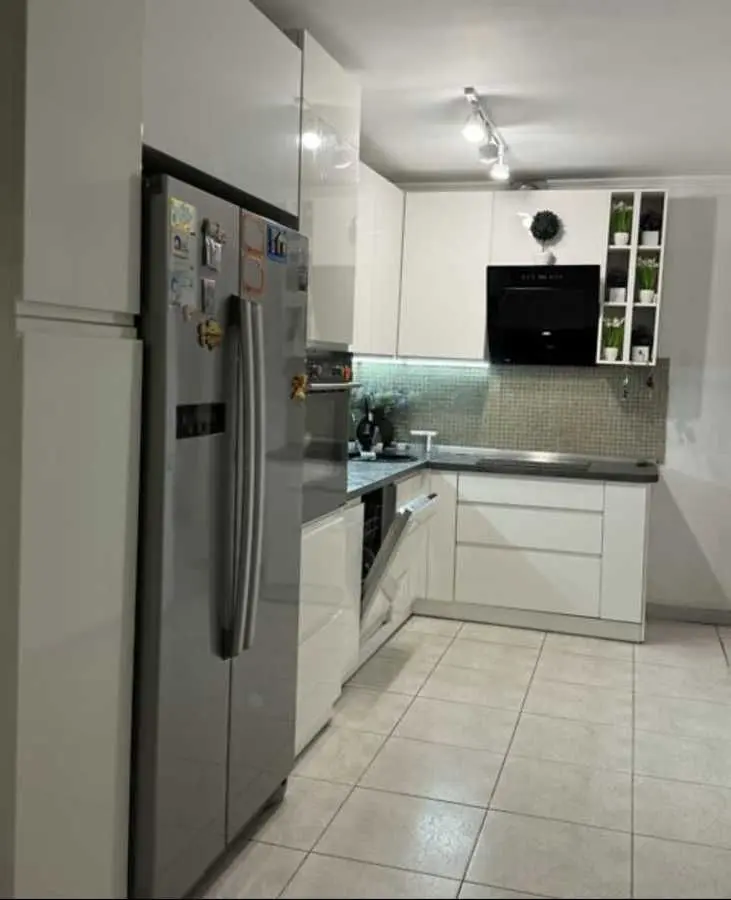 Фото Продаю 1 кімнатну квартиру, 43 кв. м, Героїв УПА вул. (Камчатська) 1 Дніпро, ціна: 56000 USD, код 9826