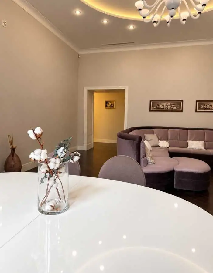 Фото Rent a 3-room apartment, Voskresenska Street (Lenina Street) 9 Dnipro for long-term rent, price: 40000 UAH, code 9827