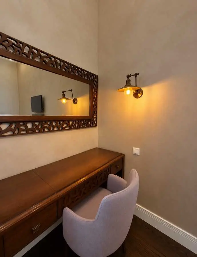 Фото Rent a 3-room apartment, Voskresenska Street (Lenina Street) 9 Dnipro for long-term rent, price: 40000 UAH, code 9827