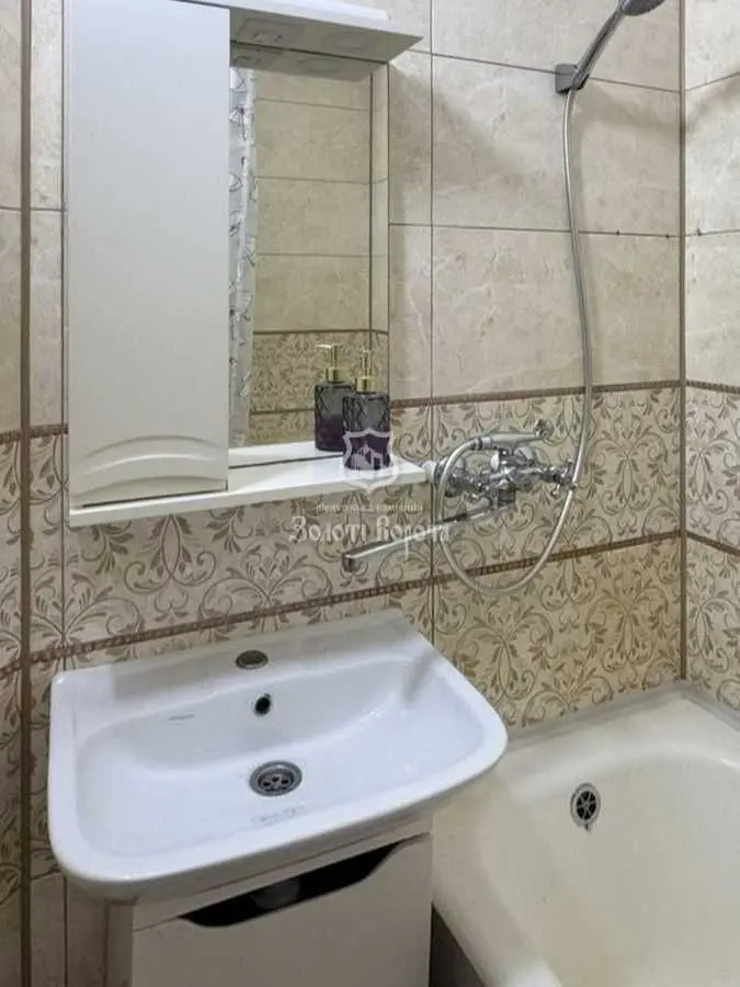 Фото Продаю 1 кімнатну квартиру, 31.2 кв. м, Лісківська вул. 6а Київ, ціна: 45000 USD, код 9828