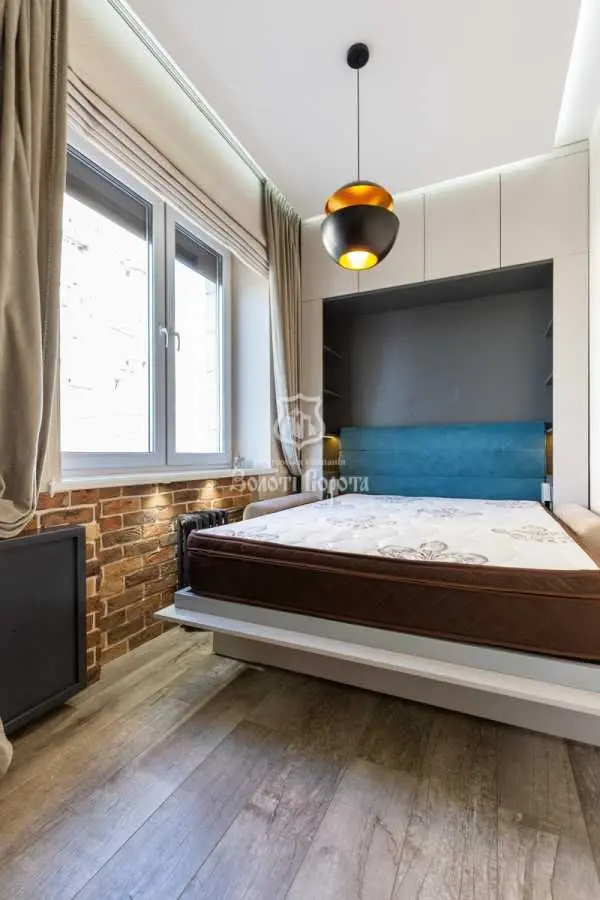 Фото Продаю 1 кімнатну квартиру, 38.8 кв. м, Олеся Гончара вул. 79 Київ, ціна: 118000 USD, код 9830