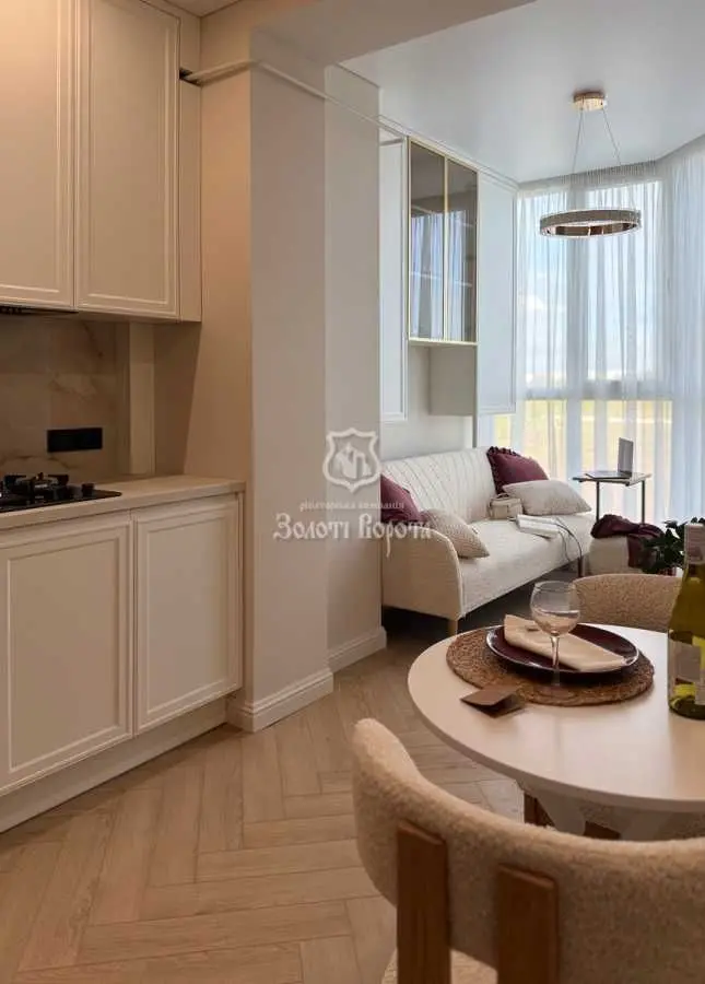 Фото Selling a 1-room apartment, 38.2 sq.m., Sofiivska Borschahivka, price: 99500 USD, code 9835