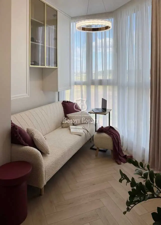 Фото Selling a 1-room apartment, 38.2 sq.m., Sofiivska Borschahivka, price: 99500 USD, code 9835