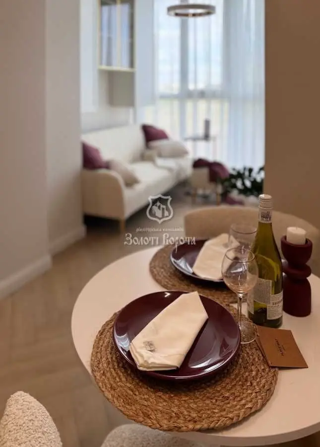 Фото Selling a 1-room apartment, 38.2 sq.m., Sofiivska Borschahivka, price: 99500 USD, code 9835