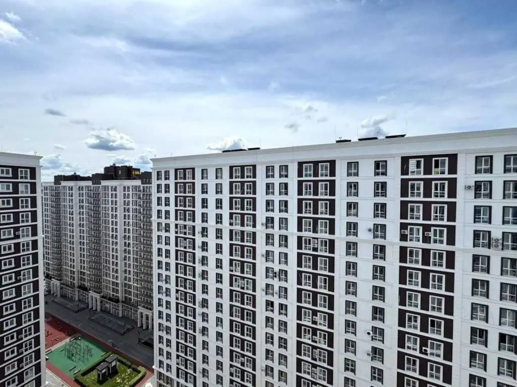 Фото Продаю 2-комнатную квартиру, 60.71 кв. м, Голосеевский просп. (40-летия Октября)  Киев, цена: 82000 USD, код 9837