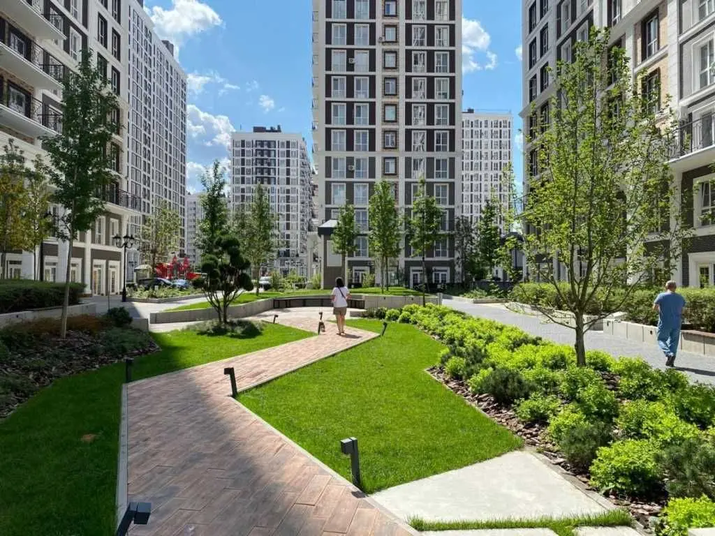 Фото Продаю 2-комнатную квартиру, 60.71 кв. м, Голосеевский просп. (40-летия Октября)  Киев, цена: 82000 USD, код 9837