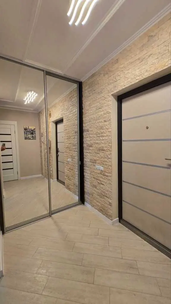 Фото Продаю 1-комнатную квартиру, 44 кв. м, Декабристов ул.  Васильков, цена: 52000 USD, код 9838