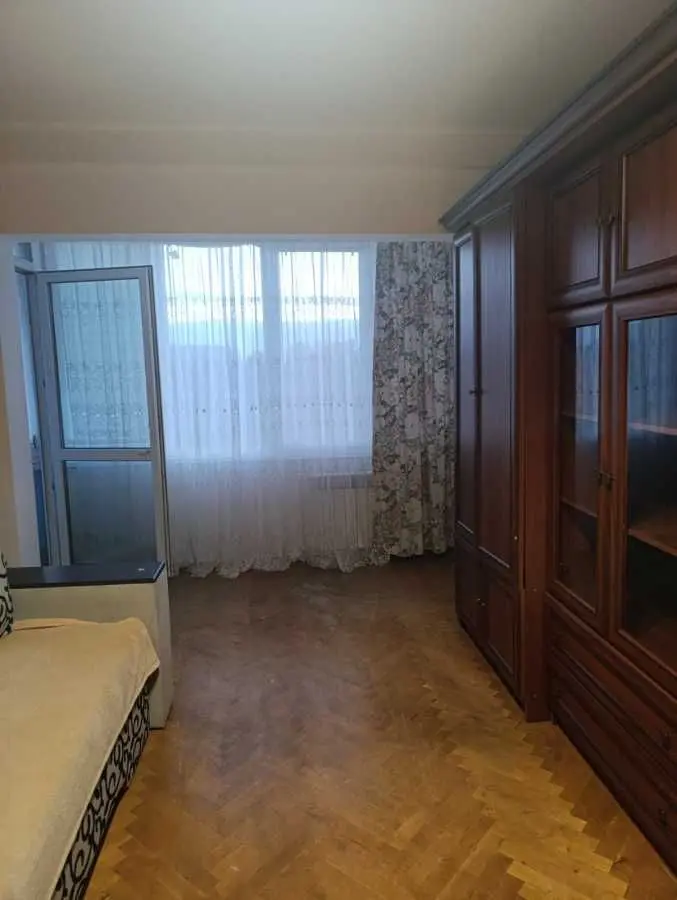 Фото Зняти 1 кімнатну квартиру, Академіка Щусєва вул.  Київ в довгострокову оренду, ціна: 12000 UAH, код 9841