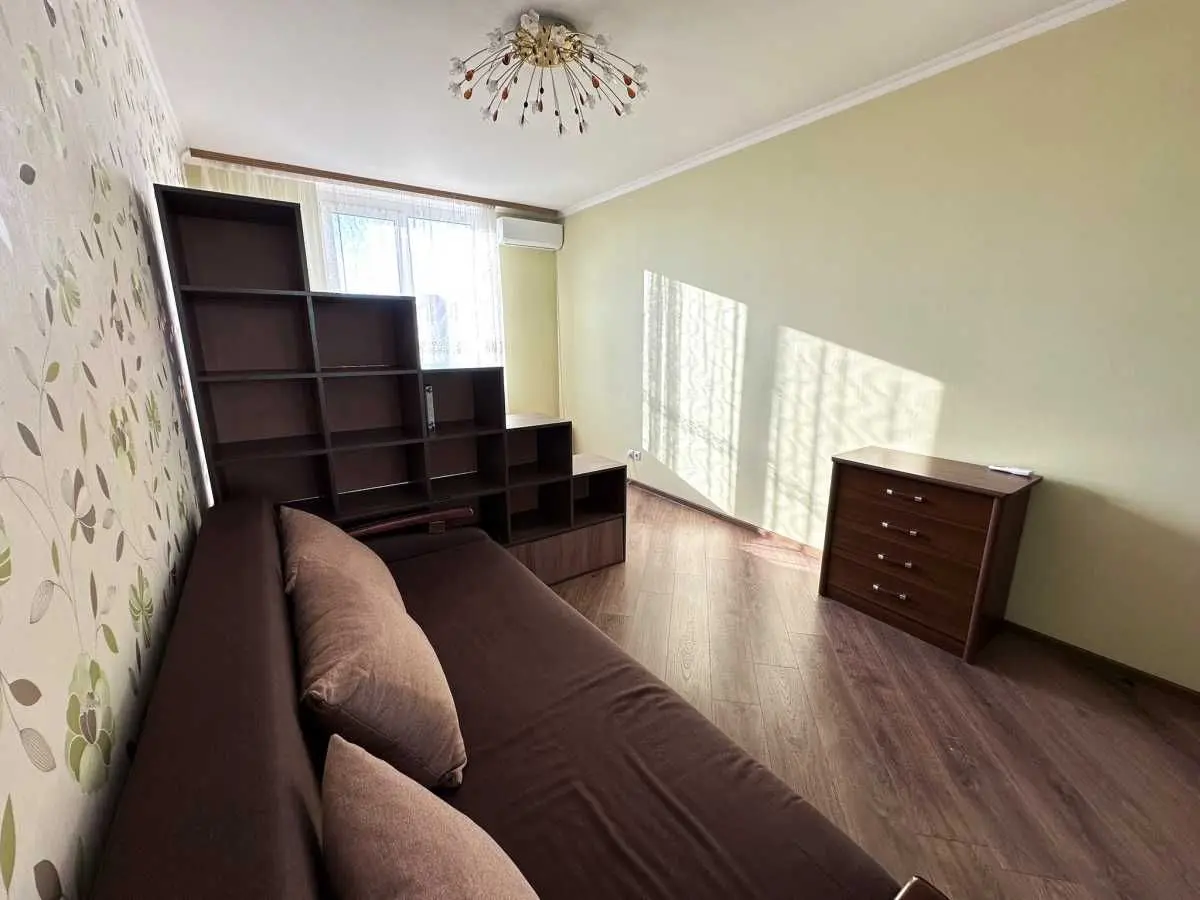 Фото Зняти 1 кімнатну квартиру, Урлівська вул. 23В Київ в довгострокову оренду, ціна: 12000 UAH, код 9843