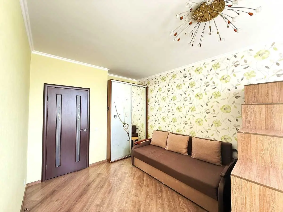 Фото Зняти 1 кімнатну квартиру, Урлівська вул. 23В Київ в довгострокову оренду, ціна: 12000 UAH, код 9843