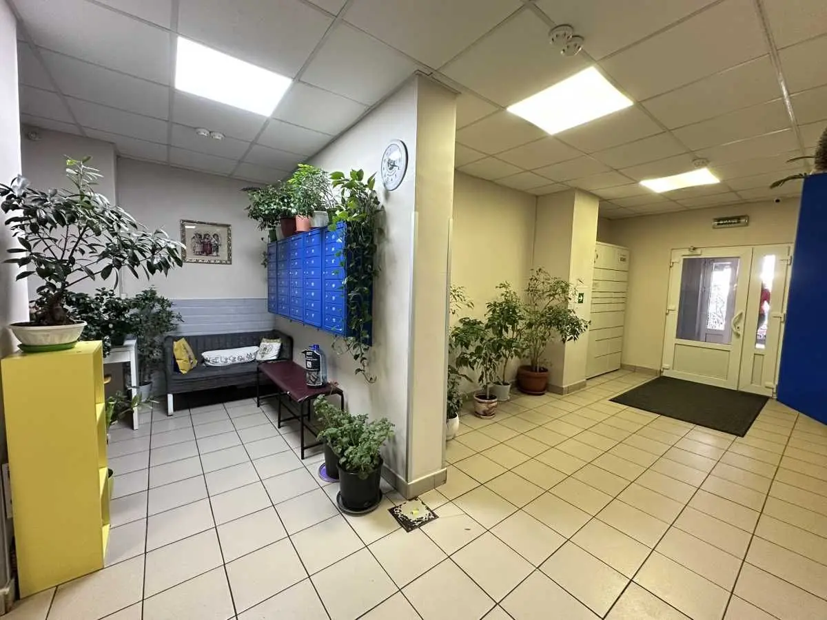 Фото Зняти 1 кімнатну квартиру, Урлівська вул. 23В Київ в довгострокову оренду, ціна: 12000 UAH, код 9843